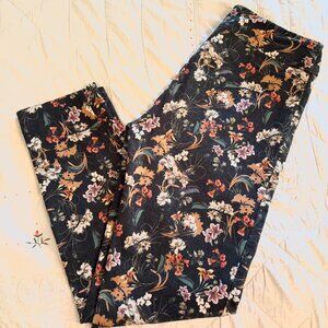 ARIANNE Printed Black and Floral Skinny Pant